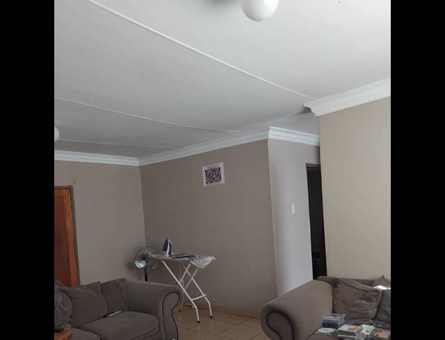 3 BEDROOM HOUSE FOR SALE IN BARBERTON